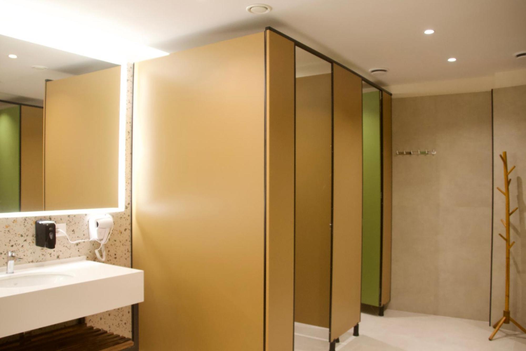 Top View Hostel Durres Ngoại thất bức ảnh